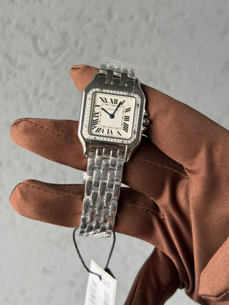 Cartier Saat Alan Yerler